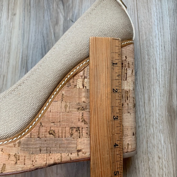 TORY BURCH Platform Cork Wedge Women's Shoes Size 9 Cap Toe Beige Tan - Picture 11 of 11